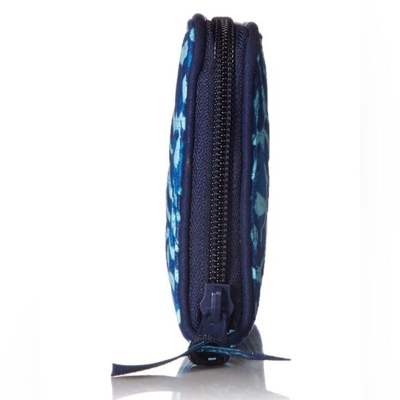 VB RFID Signature Cotton Navy Light Blue Cuban Tiles Georgia Wallet - Picture 2 of 16